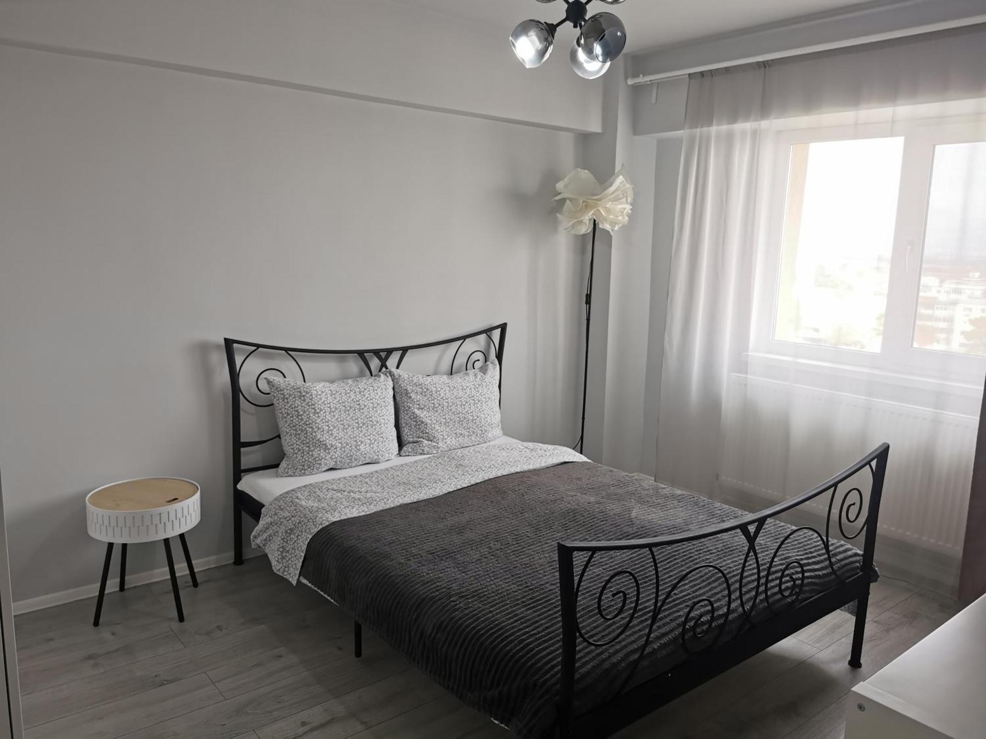 Апартаменты Apartament Carla Дева Экстерьер фото