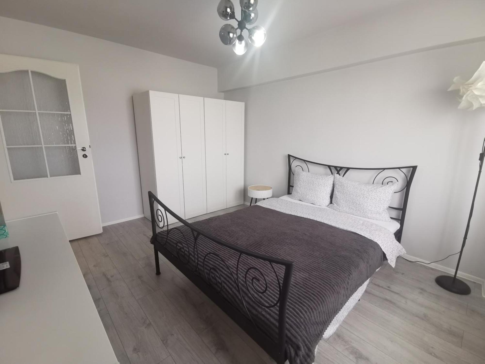 Апартаменты Apartament Carla Дева Экстерьер фото